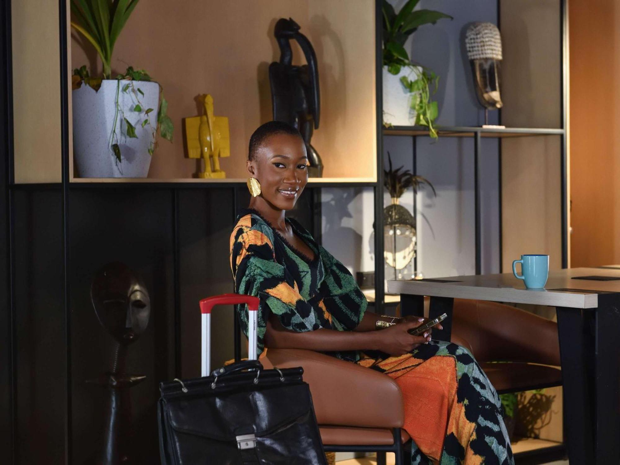 ホテル Ibis Styles Abidjan Marcory エクステリア 写真